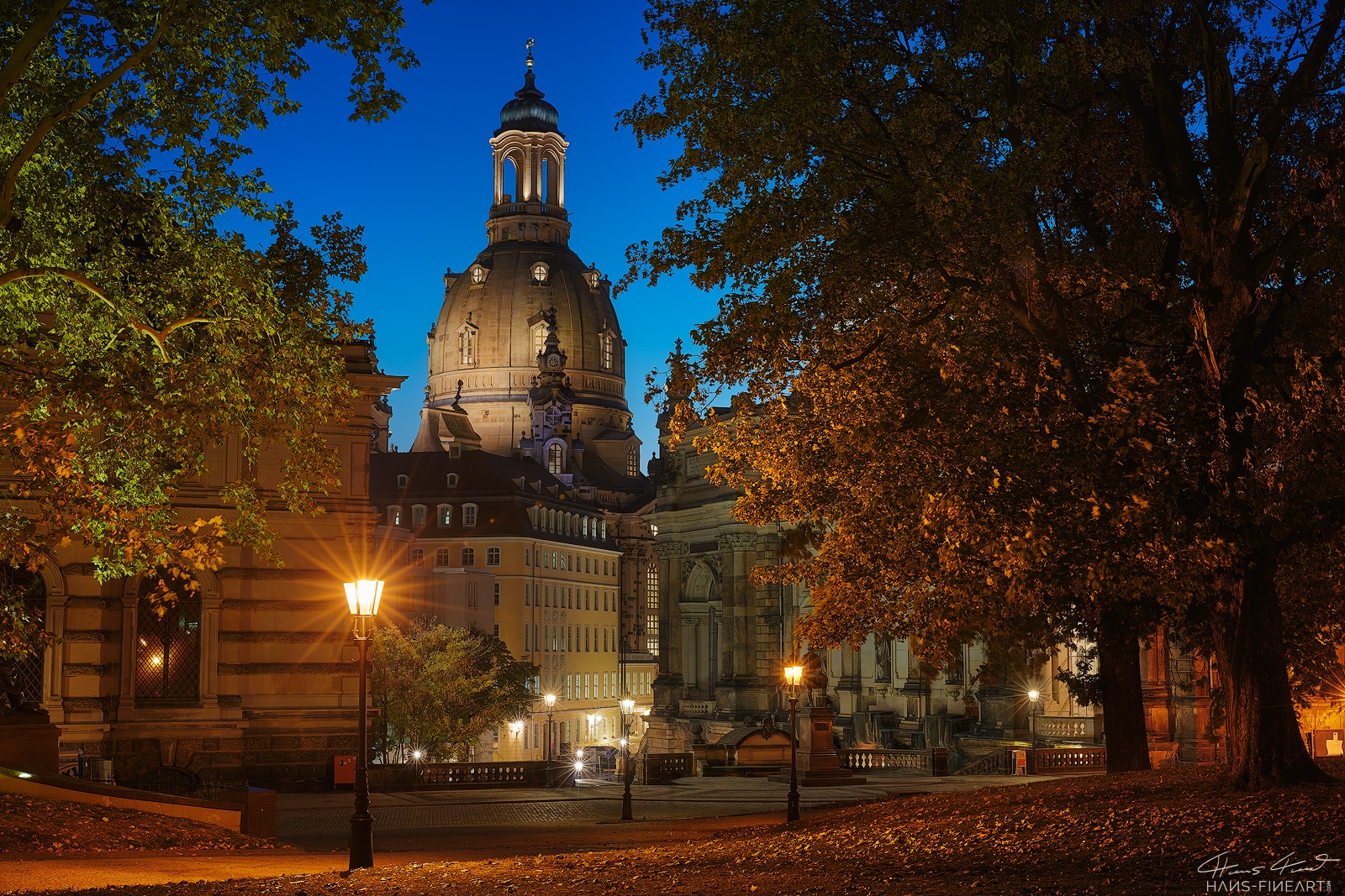 Frauenkirche Dresden bei Nacht – Blaue Stunde Fotoworkshop.