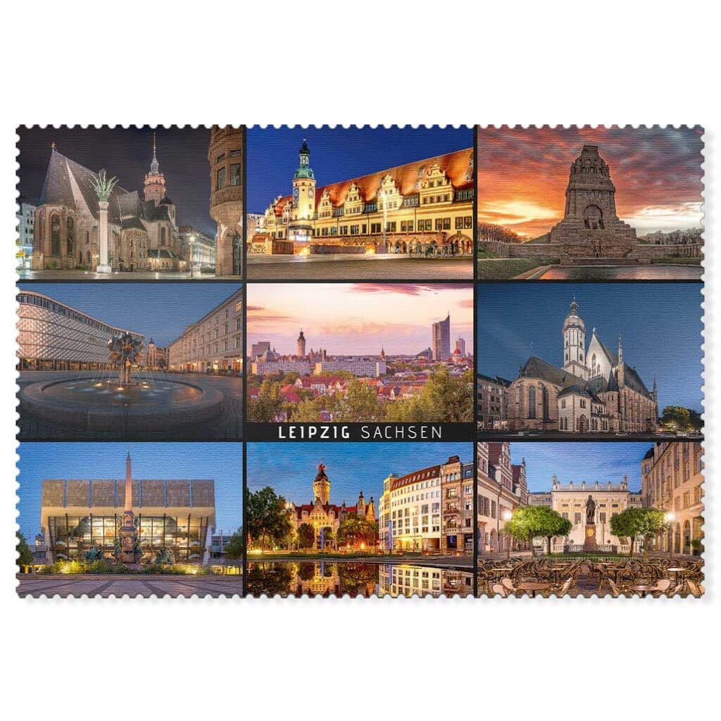 Leipzig Postkarte Collage – Nikolaikirche, Altes Rathaus & Völkerschlachtdenkmal bei Sonnenuntergang während der Blauen Stunde.